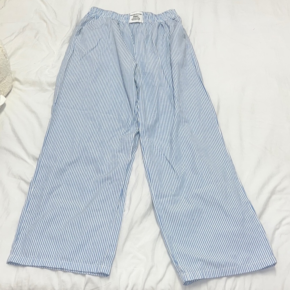 SHEIN Blue and White Striped Straight Leg Pants
